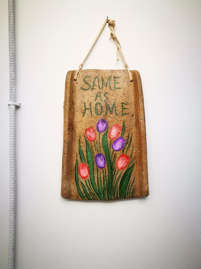 קאסרטה Same As Home מראה חיצוני תמונה